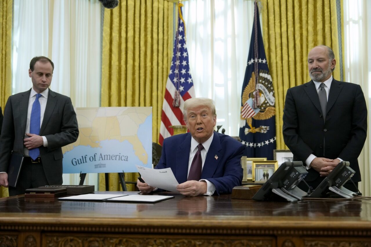 donald-trump-anunta-intentia-de-a-impune-noi-taxe-vamale-pe-baza-de-reciprocitate