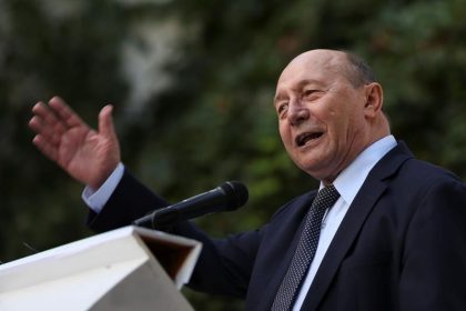 traian-basescu,-despre-declaratiile-lui-jd-vance:-cam-mare-tupeul-sa-si-vada-de-ale-lor-–-hotnews.ro
