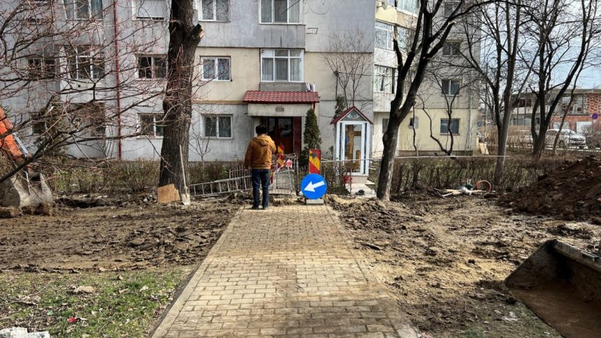 cartierul-alexandru-cel-bun-din-iasi-este-plin-de-gropi-si-mizerie