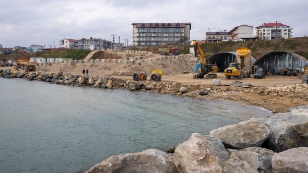 schimbari-radicale-la-costinesti,-anunta-ministrul-mediului.-26-de-hectare-de-plaja-noua