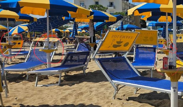 mi-e-rusine-ca-sunt-roman,-postarea-unui-turist-de-pe-litoralul-italian