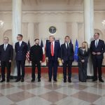 cele-mai-ciudate-momente-din-vizita-lui-zelenski-si-a-liderilor-europeni-la-casa-alba-–-hotnews.ro