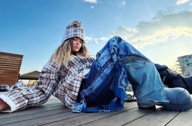 ce-a-patit-delia-matache-in-timp-ce-alerga-intr-un-parc-din-bucuresti.-cantareata-e-revoltata