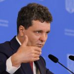 nicusor-dan:-nu-e-placut-sa-platesti-pentru-aparare-in-loc-de-educatie