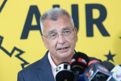 petrisor-peiu-(aur):-oricat-de-mult-ar-creste-veniturile,-statul-isi-creste-cheltuielile-si-mai-mult