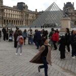 dezvaluiri-din-interiorul-muzeului-luvru-alarma-data-chiar-inainte-de-marele-jaf-–-hotnews.ro