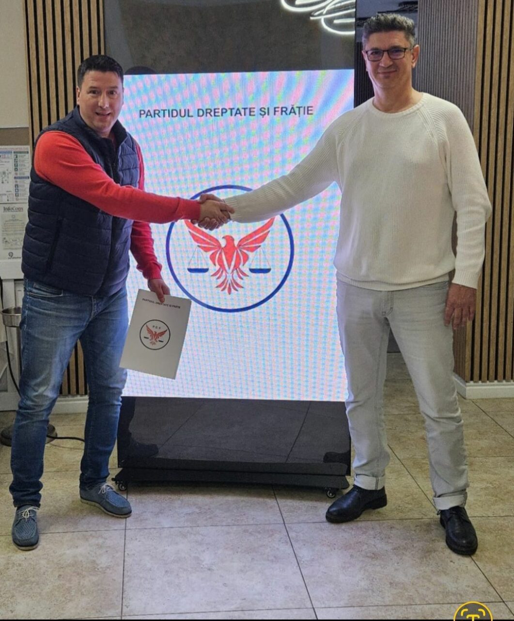 luis-lazarus-isi-construieste-partid.-primul-transfer-senatorul-paul-gheorghe-paraseste-psd