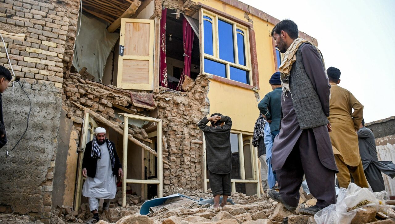 cutremur-de-6,3-in-afganistan.-cel-putin-20-de-persoane-au-murit-si-peste-300-au-fost-ranite