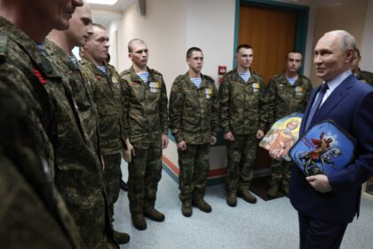 cum-poate-castiga-europa-razboiul-de-un-trilion-de-dolari-cu-masinaria-de-razboi-rusa-–-hotnews.ro