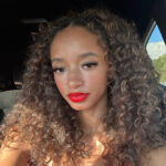 de-la-triplusalt-la-podiumul-de-moda.-povestea-fabuloasa-a-lui-jennifer-dossey