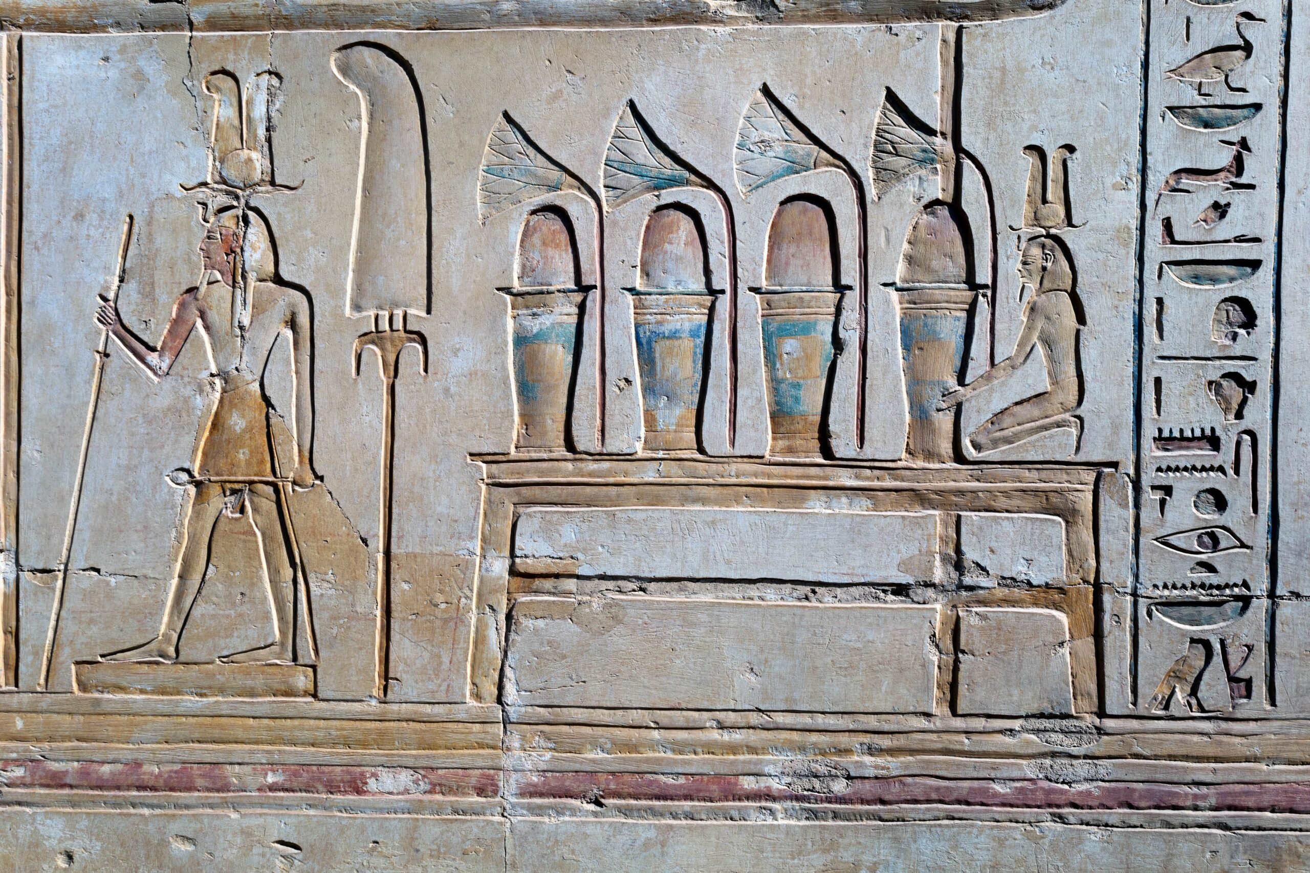 arheologii-au-descoperit-o-presa-de-vin-mai-veche-decat-piramidele,-sculptata-direct-in-stanca-–-hotnews.ro