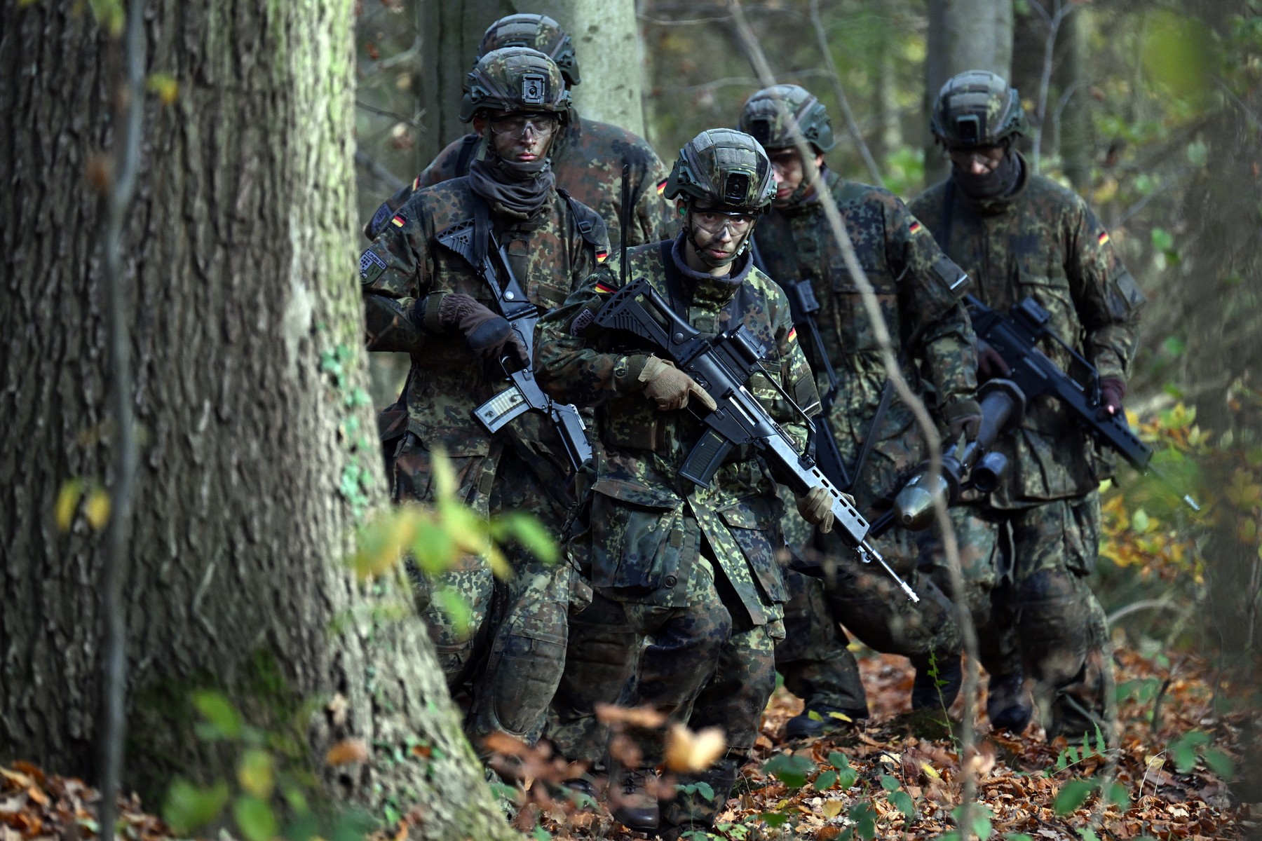 germania-vrea-sa-si-faca-cea-mai-puternica-armata-a-europei-ce-salariu-lunar-ofera-–-hotnews.ro