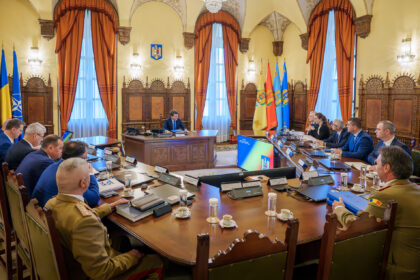 noua-strategie-nationala-de-aparare-a-tarii-si-propunerea-safe,-pe-masa-csat,-in-sedinta-de-luni-–-hotnews.ro