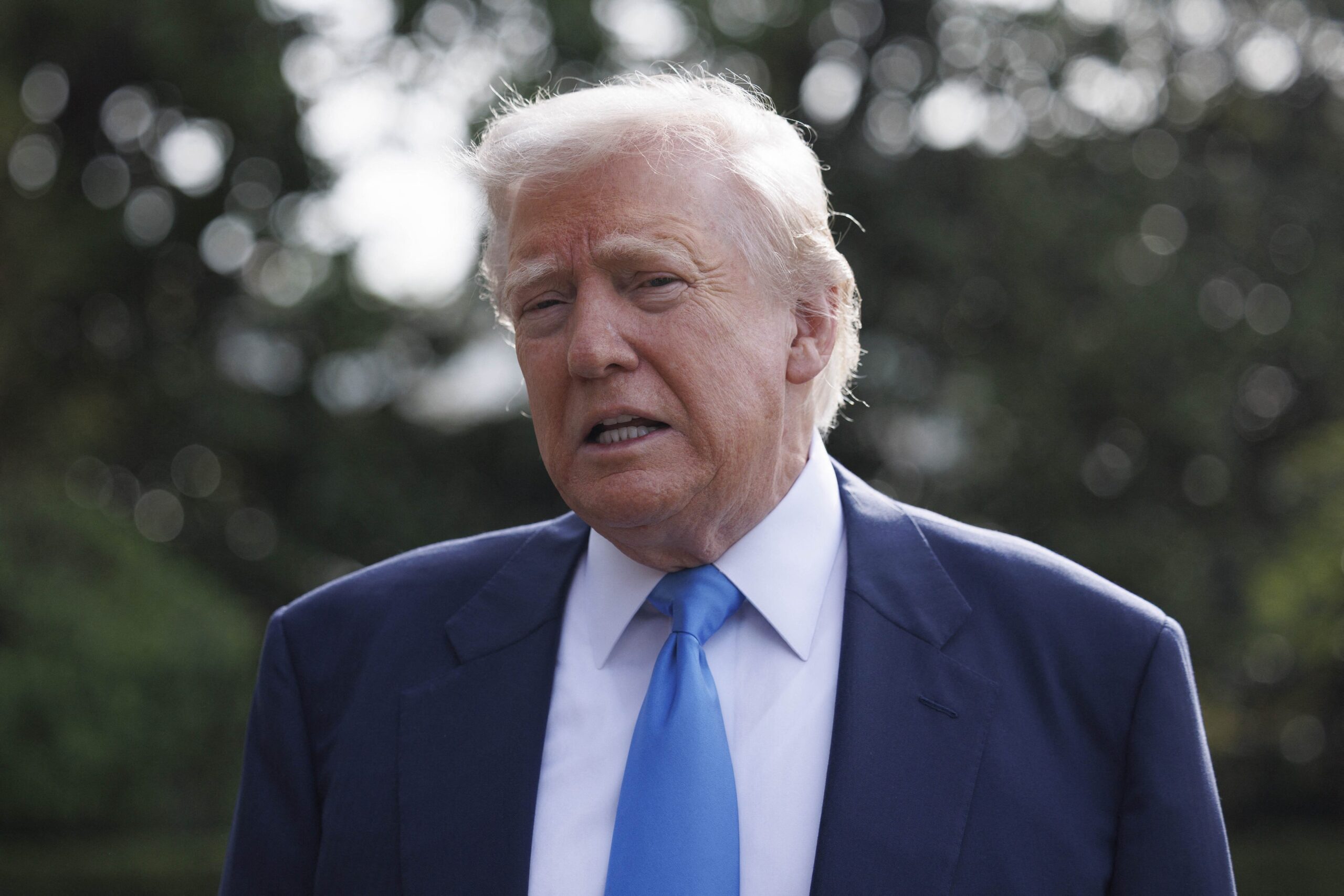 trump-ii-ia-apararea-lui-witkoff:-asta-face-un-negociator-/-rusia-acuza-un-razboi-hibrid-dus-de-europa-–-hotnews.ro