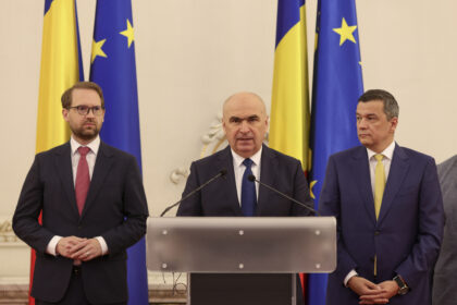 explicatiile-lui-bolojan-privind-disputele-din-coalitie-pe-incasarile-la-tva:-planurile-de-comuniare-difera-de-ce-se-discuta-la-masa-–-hotnews.ro