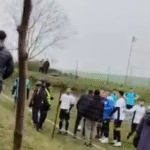 halucinant!-viceprimarul-a-lovit-un-jucator-cu-sticla-in-cap-in-timpul-unui-meci-din-romania