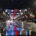 luminitele-de-craciun-se-aprind-azi-in-bucuresti-odata-cu-deschiderea-targului-de-craciun-din-piata-constitutiei-premierele-promise-de-administratia-locala-–-hotnews.ro