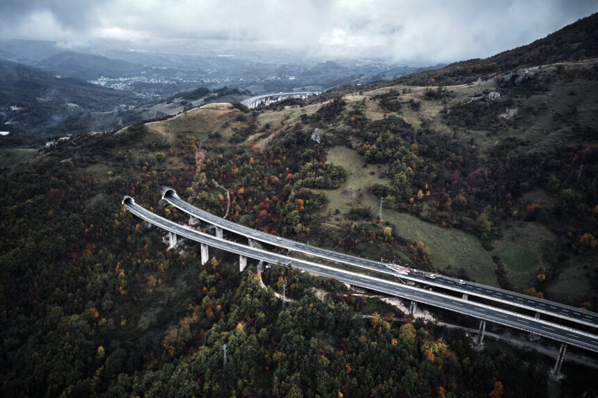 interviu-anul-2026-va-fi-anul-proiectarii-unei-autostrazi-istorice-pentru-romania-/-urmeaza-atribuirea-unui-contract-cheie-–-hotnews.ro