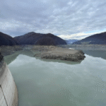 video-administratia-nationala-apele-romane-cere-declararea-starii-de-urgenta-in-prahova,-unde-zeci-de-mii-de-oameni-au-ramas-fara-apa-potabila-situatia-ar-putea-dura-inca-trei-zile-–-hotnews.ro