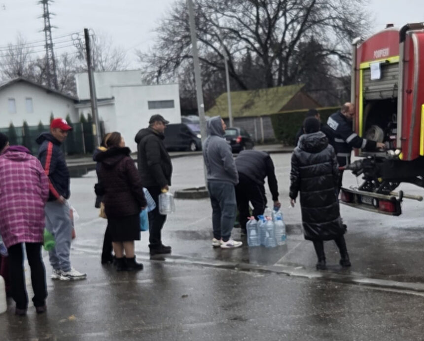 zeci-de-mii-de-romani-din-prahova-si-dambovita,-fara-apa-potabila.-oamenii-se-alimenteaza-din-cisterne