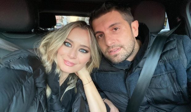 cum-arata-primul-apartament-in-care-laura-cosoi-a-locuit-cu-cosmin-curticapean.-actrita-ada-gales-se-mutase-in-locul-lor