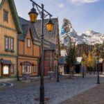 olaf-prinde-viata:-world-of-frozen-se-deschide-la-disneyland-paris-in-2026