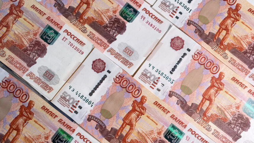 bancile-rusesti-incearca-sa-salveze-cel-mai-mare-angajator-din-tara,-care-a-adunat-datorii-de-51-miliarde-de-dolari-–-hotnews.ro