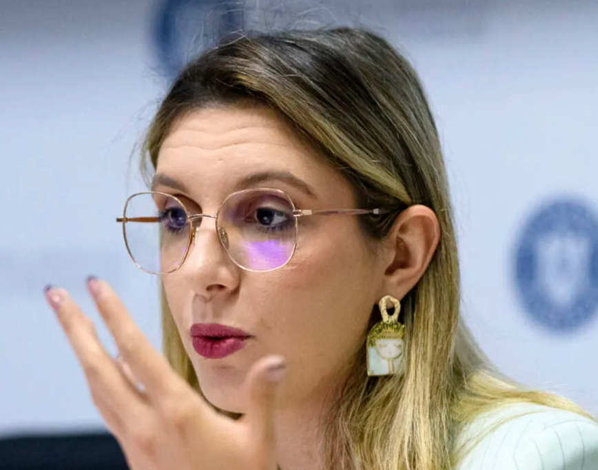 criza-apei.-ministra-diana-buzoianu-se-spala-pe-maini-si-da-vina-pe-neglijente-locale-pentru-dezastrul-din-prahova-si-dambovita