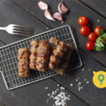 un-bucurestean-a-comandat,-de-1-decembrie,-mici-si-cartofi-prajiti-de-1900-lei.-un-sibian-a-cumparat-aproape-400-de-portii-de-papanasi,-intr-un-an