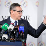 victor-ponta-sustine-ca-diana-buzoianu-e-vinovata-de-criza-apei:-sa-bagi-apa-nepotabila-inseamna-sa-faci-o-crima
