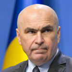 care-sunt-cele-17-companii-de-stat-pe-care-guvernul-bolojan-vrea-sa-le-reformeze