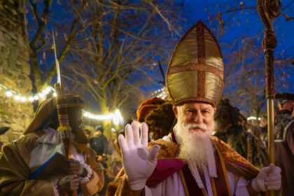 sfantul-nicolae-si-legenda-lui-mos-nicolae.-ce-nume-se-sarbatoresc-azi