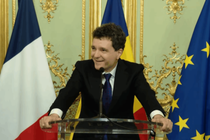 nicusor-dan-si-a-scos-la-export-gafele-si-balbele