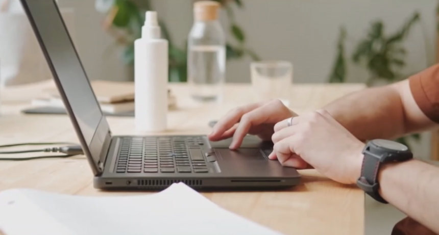 un-experiment-cu-rezultate-ingrijoratoare.-algoritmii-linkedin-ar-discrimina-femeile