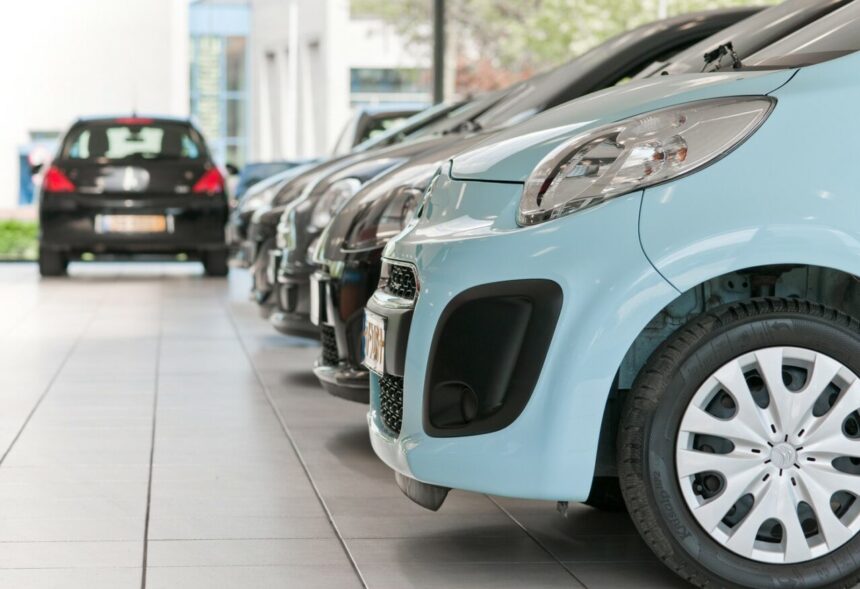 cate-masini-pot-fi-inmatriculate-pe-un-singur-nume.-ce-prevede-legea-in-asemenea-cazuri