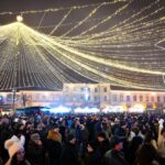 banii,-bucuria,-bunatatea-si-zapada-ce-le-lipseste-romanilor-de-craciun-si-ce-fac-romanii-de-craciun-–-economica.net