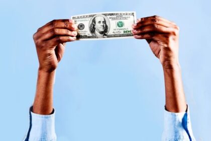 gigantul-american-adus-in-romania-de-doi-milionari-locali-de-top-a-facut-prima-tranzactie-autonom-protect-al-fratilor-stefan,-cu-narcis-pavalascu-ceo,-a-emis-prima-polita-pentru-accelerant-–-confirmare-–-economica.net