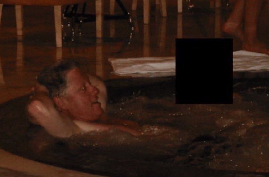 unde-dai-si-unde-crapa:-cum-a-devenit-democratul-bill-clinton,-si-nu-republicanul-donald-trump,-subiectul-principal-al-dezvaluirilor-in-cazul-epstein