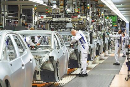 presiunea-in-crestere-asupra-furnizorilor-auto-ar-putea-declansa-un-val-de-falimente-in-2026-–-economica.net