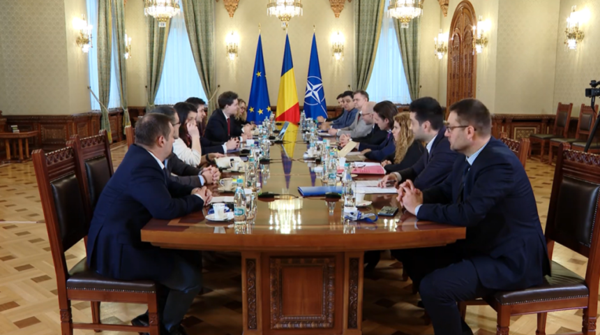 discutiile-de-la-cotroceni-dintre-nicusor-dan-si-magistrati-s-au-incheiat.-judecator:-abuzurile-nu-sunt-identificate-si-corectate-din-interior,-pentru-ca-puterea-este-concentrata-excesiv-la-varf-/-nicusor-dan:-discutiile-vor-continua