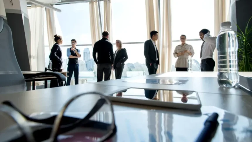 prima-reactie-a-specialistilor-in-atragerea-fortei-de-munca-din-strainatate-dupa-ce-guvernul-a-lansat-un-proiect-de-oug-pentru-schimbarea-legislatiei