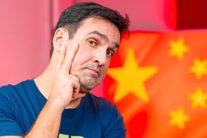 o-scurta-istorie-a-tcl,-cel-mai-mare-brand-chinezesc-de-tv-uri-din-lume