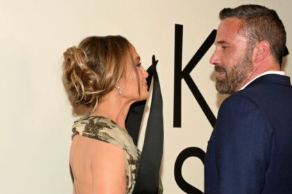 jennifer-lopez-si-ben-affleck,-din-nou-impreuna-inainte-de-craciun!-au-fost-surprinsi-la-cumparaturi