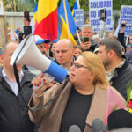 sos-vrea-in-polul-suveranist-si-cheama-aur-si-pot-la-discutii.-au-fost-propuse-doua-date-si-au-fost-lansate-critici