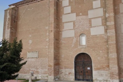 un-preot-din-spania-si-a-pus-la-vanzare-portile-bisericii-sale-la-obiecte-uzate,-la-un-pret-ireal:-suntem-condamnati