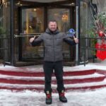 marile-dorinte-ale-lui-marius-niculae-pentru-2026:-dinamo-campioana-si-romania-la-mondiale-+-explicatia-gestului-afisat-pe-scenografia-cainilor