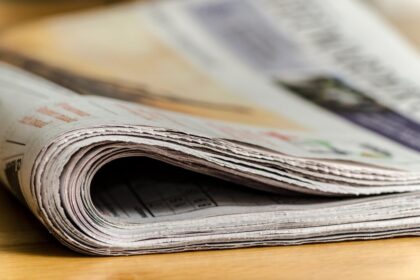 romanii-si-mass-media-in-2025-/-studiul-care-arata-ca-preferintele-de-media-ale-romanilor-se-intorc-la-vatra:-creste-consumul-de-tv-si-radio,-in-detrimentul-online-ului-/-dar-cu-ai-ce-ati-avut?