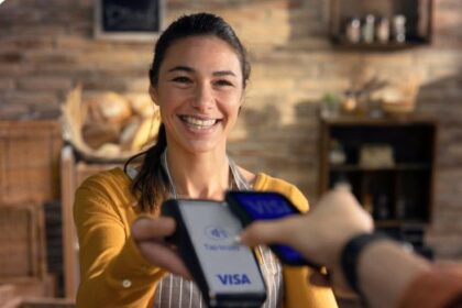 visa:-2026-va-fi-anul-exploziei-platilor-digitale-si-inceputul-sfarsitului-epocii-cash-agentii-ai-iti-vor-face-cumparaturile,-iar-decontarile-de-criptomonede-vor-creste-spectaculos-–-economica.net