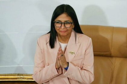 cine-este-delcy-rodriguez,-lider-al-venezuelei-dupa-capturarea-lui-maduro