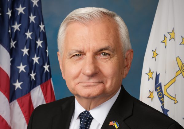 lider-democrat-american-avertizeaza-asupra-costurilor-guvernarii-unei-alte-natiuni-prin-forta,-dupa-interventia-sua-in-venezuela-–-economica.net